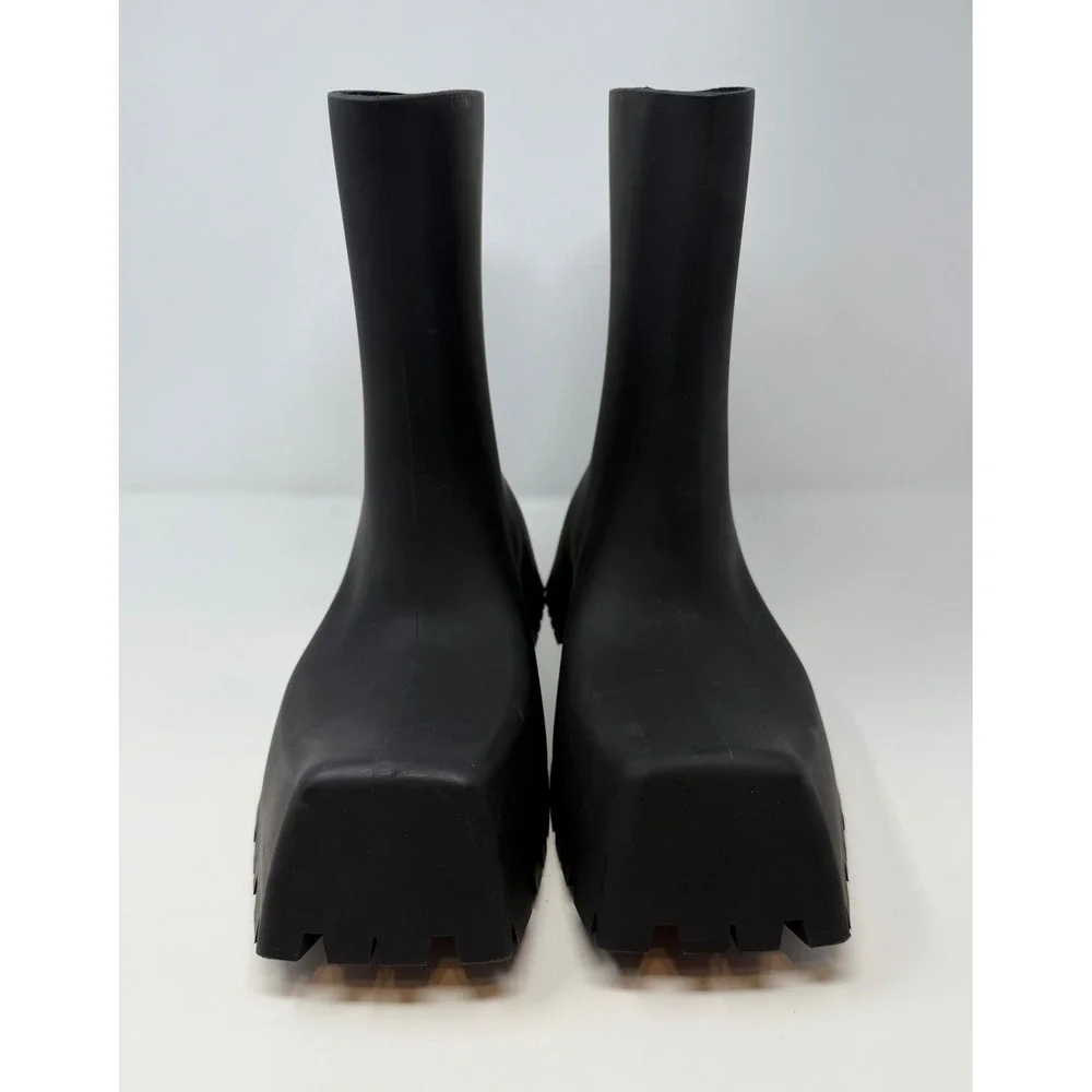 Balenciaga size 11